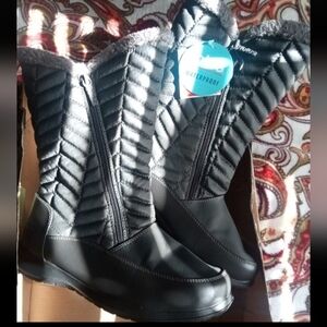 TOTES Helenaw Waterproof winter boots Color: gray Wide width/ Women's size 8W